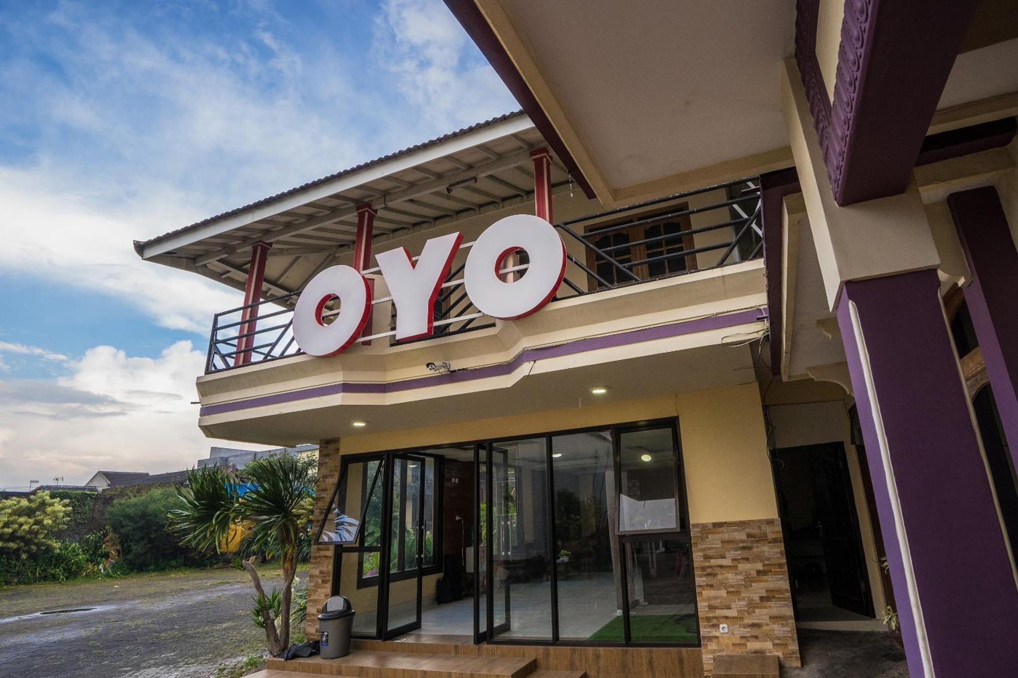 Oyo Bunga Matahari Guest House And Hotel Batu  Exteriér fotografie